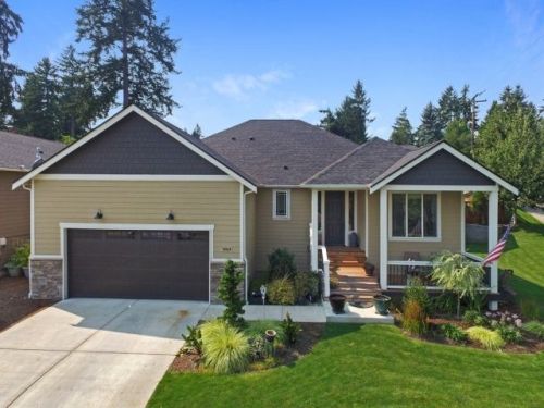 10828 99th Avenue Ct, Lakewood, WA 98498-7300