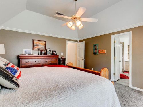 5215 Wedgefield Rd, Granbury TX  76049-4166 exterior