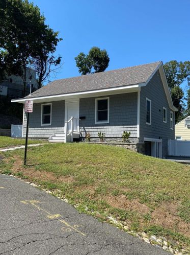 37 Grace St, Muttontown NY  11771-3003 exterior