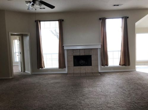 1108 Ben Dr, Burleson TX  76028-5654 exterior
