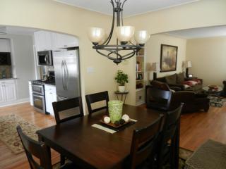 1059 Cook St, Denver CO  80209-4922 exterior