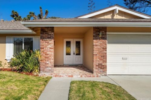 26409 Circle Knoll Ct, Santa Clarita, CA 91321-1320