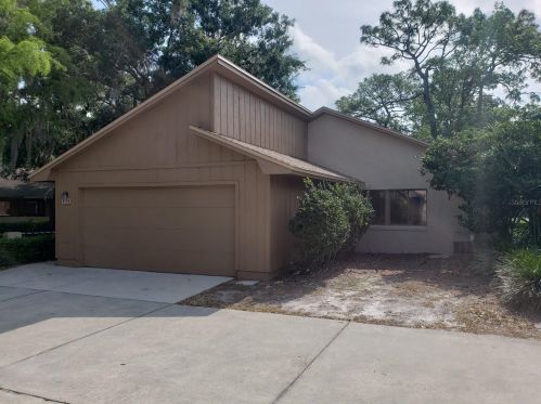 451 Pinesong Dr, Casselberry, FL 32707-5118