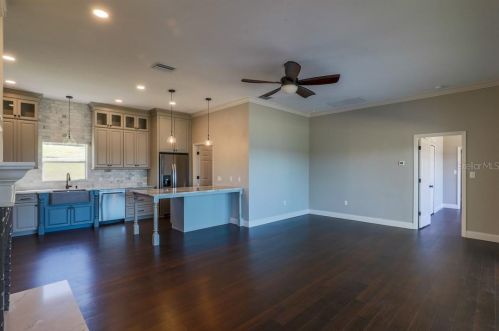 40744 Fletcher Rd, Umatilla FL  32784-8856 exterior