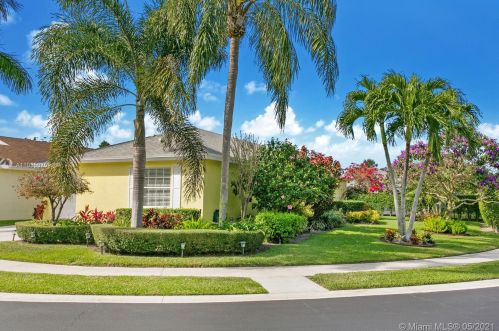 141 Buffet Ky, Boynton Beach, FL 33426-5205