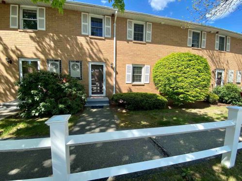 609 Elmwood Dr, Hudson, NH 03051-3244