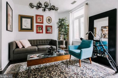 130 Bread St, Philadelphia PA  19106-1919 exterior