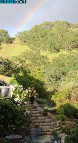 3030 Stonegate Dr, Alamo, CA 94507-1760