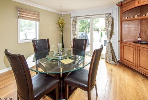 1902 Grandview Ave, Westfield NJ  07090-1729 exterior