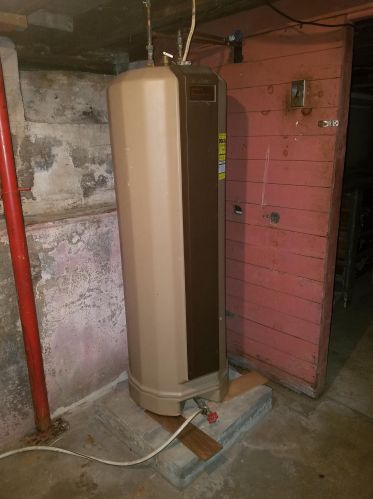 102 Glass St, Allenstown NH  03275-1524 exterior