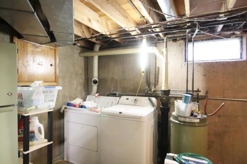 72 Sallie Ave, Fond Du Lac WI  54935-4651 exterior