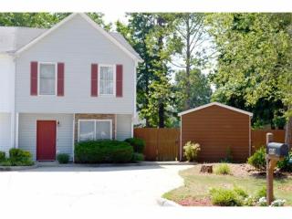 464 Peachtree Rdg Dr, Lawrenceville GA  30043-3442 exterior