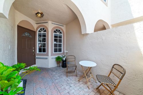 9447 Boca River Cir, Boca Raton, FL 33434-3971