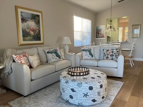 2290 Carrington Ct, Naples, FL 34109-1413