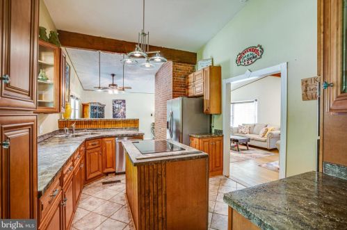 765 Mountain View Rd, Fredericksburg VA  22406-4533 exterior