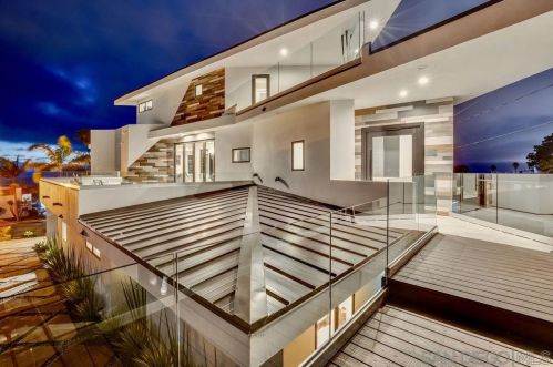 4410 Adair St, San Diego CA  92107-3802 exterior