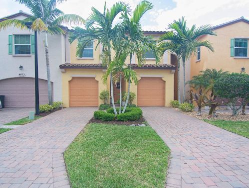 4675 Mediterranean Cir, West Palm Beach, FL 33418-1002