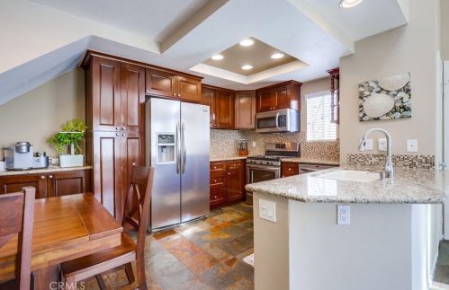 28882 Canyon Pt, Trabuco Canyon CA  92679-1092 exterior