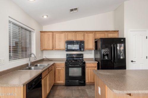 45183 Rhea Rd, Maricopa AZ  85139-9153 exterior