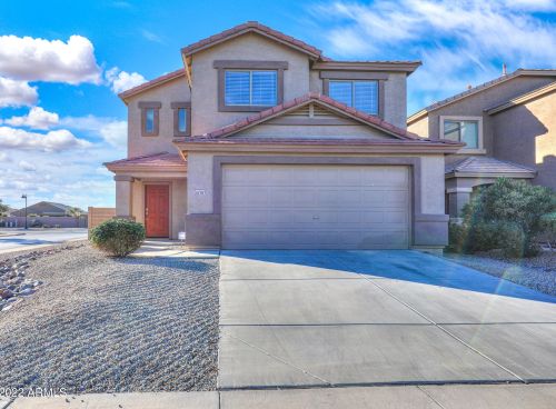 42767 Sunland Dr, Maricopa, AZ 85138-1640