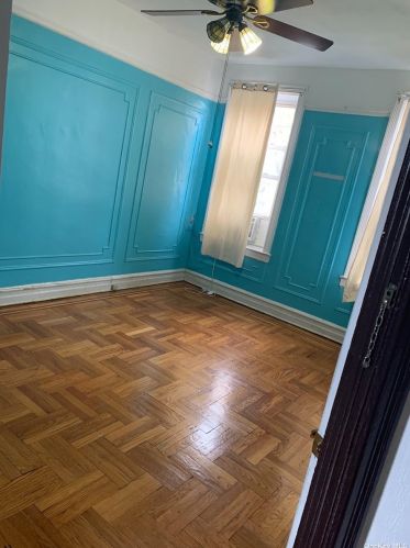 10918 Lefferts Blvd, Jamaica NY  11420-1351 exterior