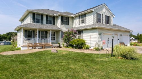 3305 Stoney Creek Ln, Marion, OH 43302-8145