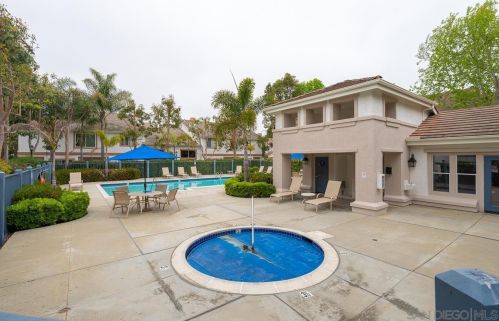 13529 Jadestone Way, San Diego CA  92130-2828 exterior