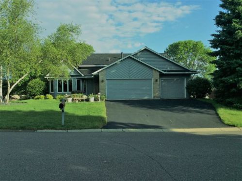 4265 Polaris Ln, Minneapolis, MN 55446-2657