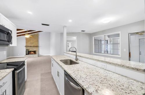 4688 Pembrooke Ln, Bonita Springs FL  exterior