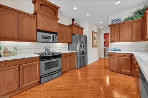 14122 Tivoli Ter, Bonita Springs FL  34135-8081 exterior