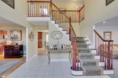 15 Shirewood Dr, Scotch Plains, NJ 07076-2513