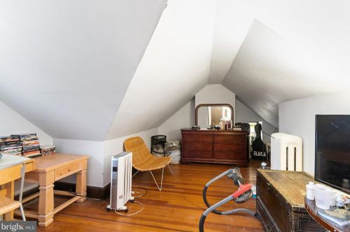 232 Cliveden St, Philadelphia PA 19150-3309 exterior