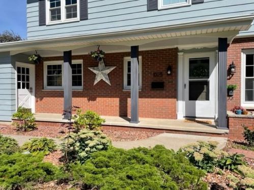 1025 Newbury St, Ripon WI  54971-1838 exterior