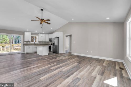 211 Erica Dr, Montross VA  22520-4154 exterior