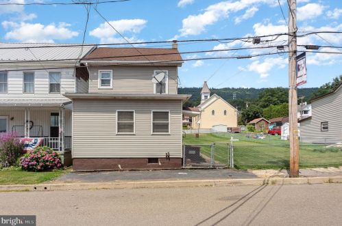 827 Wiconisco Ave, Porter, PA 17980-1608