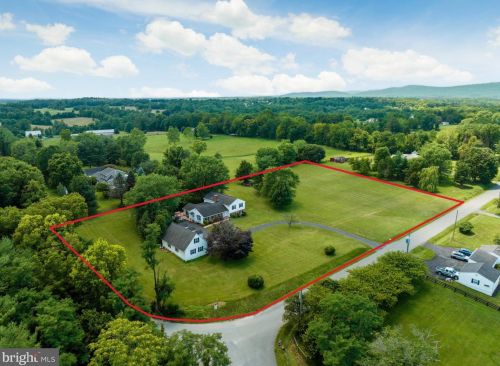 39227 Rodeffer Rd, Lovettsville, VA 20180-3408