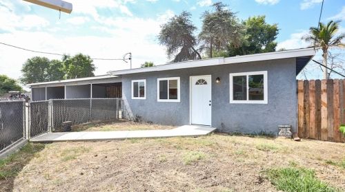 13648 Foxley Dr, Whittier, CA 90605-2418