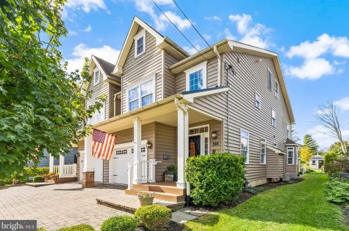 118 Green St, Langhorne, PA 19047-2720