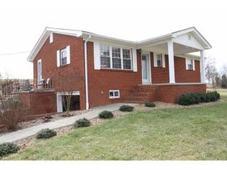 8066 Saint Clair Rd, Whitesburg, TN 37891-9232