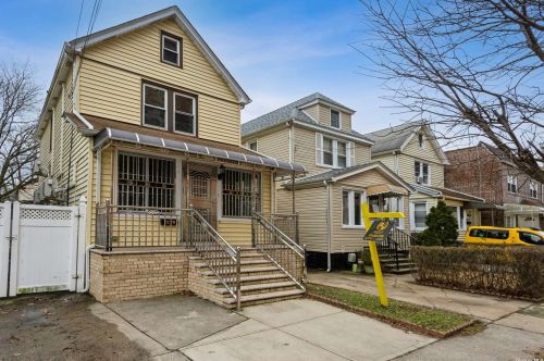 222-16 92nd Ave, Jamaica, NY 11428-3001