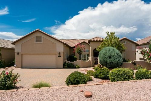 6140 Sunset Point Dr, Cornville, AZ 86325-4896
