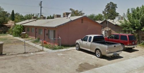 9712 Primrose Ave, Lamont, CA 93241-1558