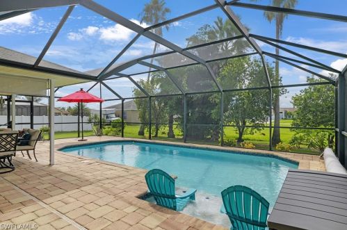 1728 15th St, Cape Coral FL  33990-3840 exterior