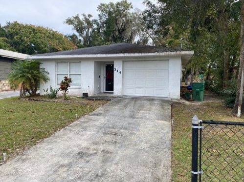 315 Thompson Ave, Deland, FL 32720-5320