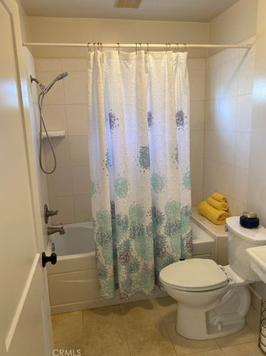 3606 Falcon Ave, Long Beach CA 90805-3648 exterior