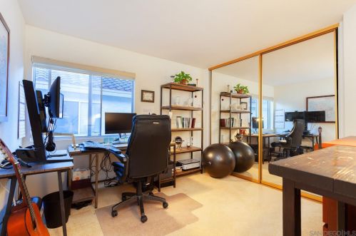 9416 Chabola Rd, San Diego CA 92129-4904 exterior