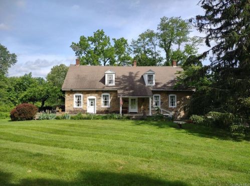 297 Bellvale Lakes Rd, Warwick, NY 10990-3477