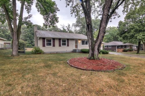 2651 109th Ave, Minneapolis, MN 55433-3902