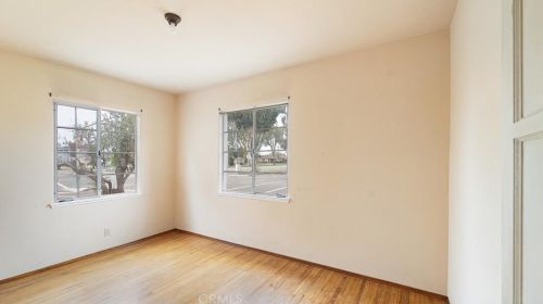 1122 Hickory Ave, Torrance CA 90503-7219 exterior