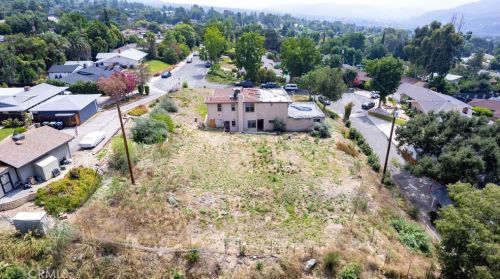 3837 El Caminito, Glendale CA 91214-1026 exterior